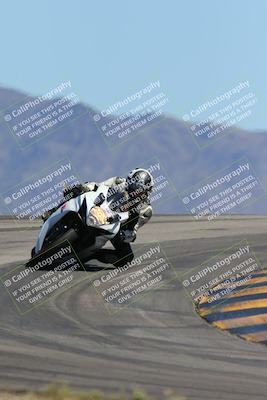 media/Apr-14-2024-SoCal Trackdays (Sun) [[70f97d3d4f]]/9-Turn 12 (115pm)/